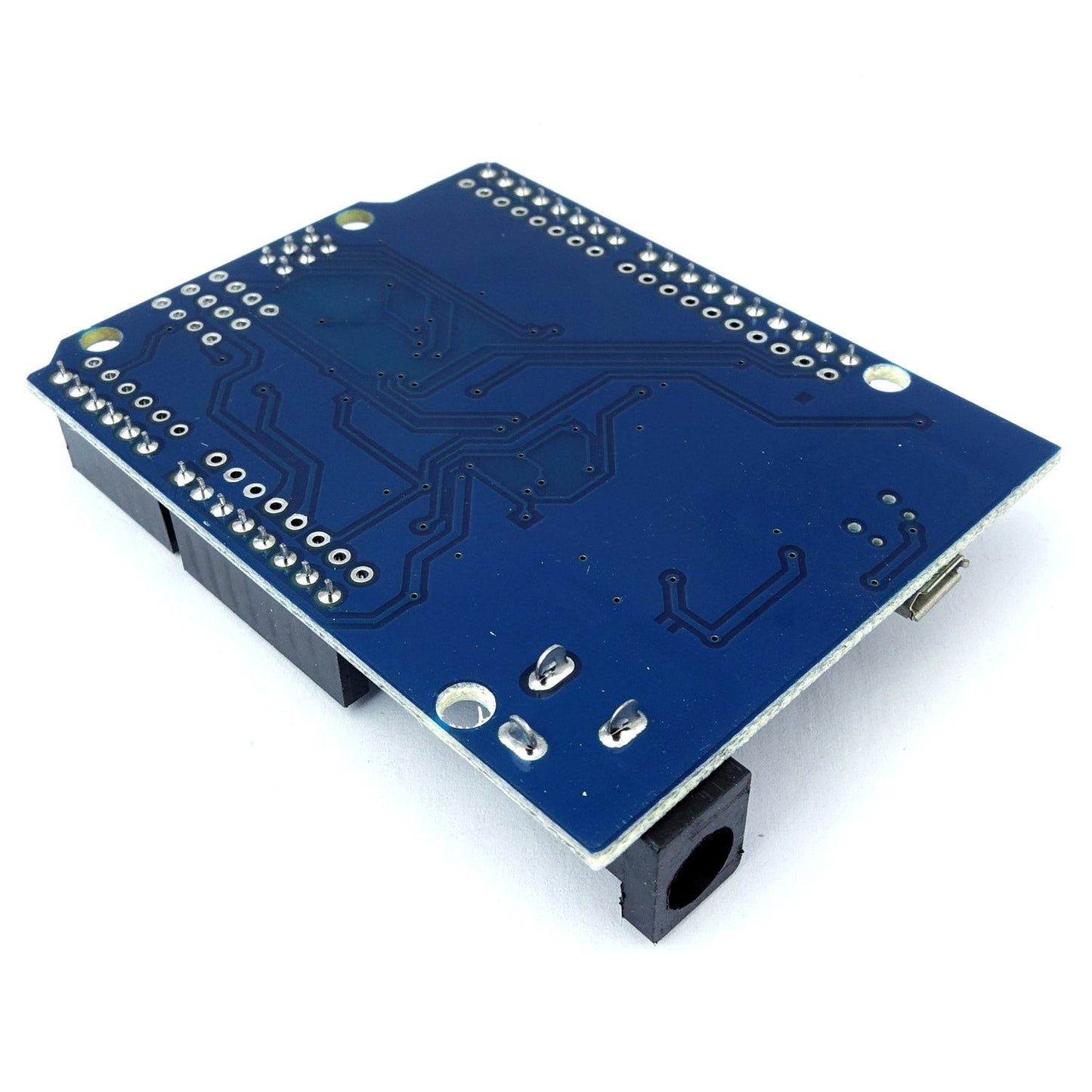 Arduino UNO R3 отдолу